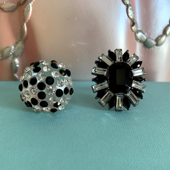 Costume Rhinestone Rings - Picture 1 of 5